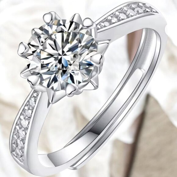 Moissanite Ring 1 CT 925 Sterling Silver Adjustable - Picture 2 of 8